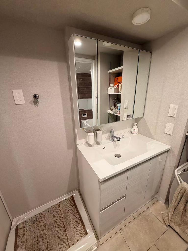 ライオンズシティ蕨 8