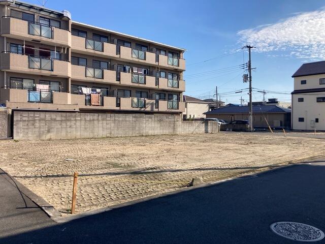 Brand New 3-Bedroom House Near Station in Terugaokayata 0
