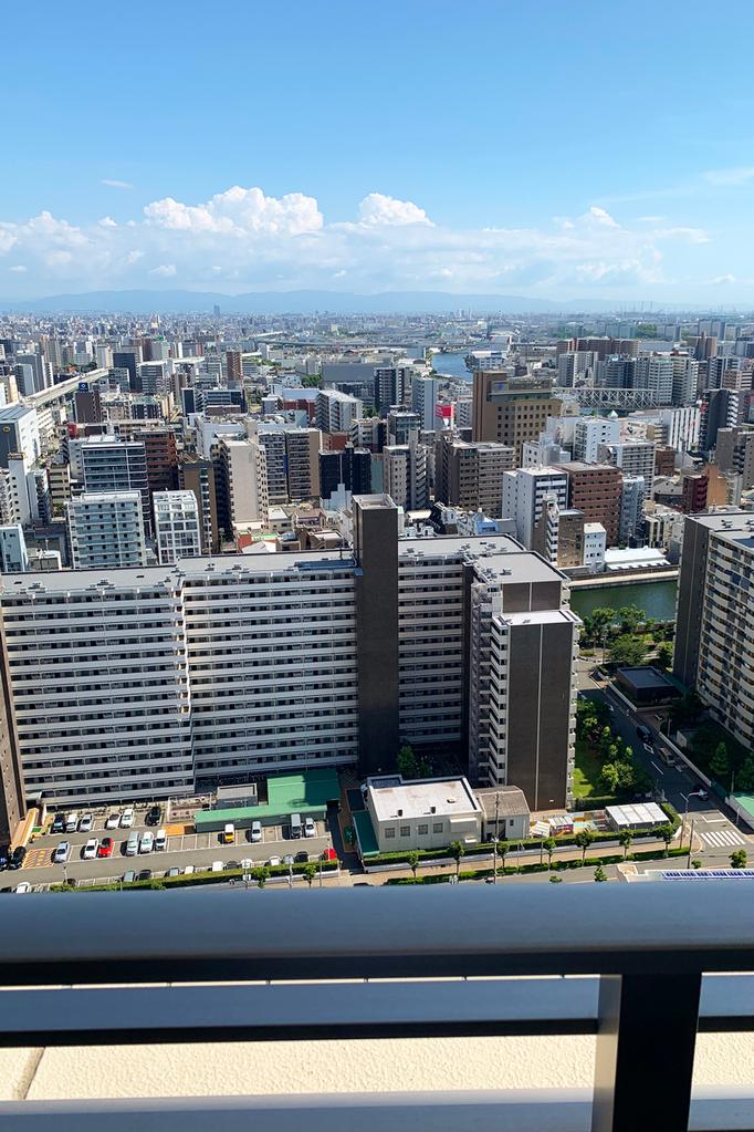 Modern 2-Bedroom Condo Near Station in Minamihorie 8