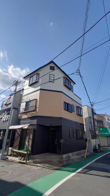 Classic 4-Bedroom House in Shibamata 2