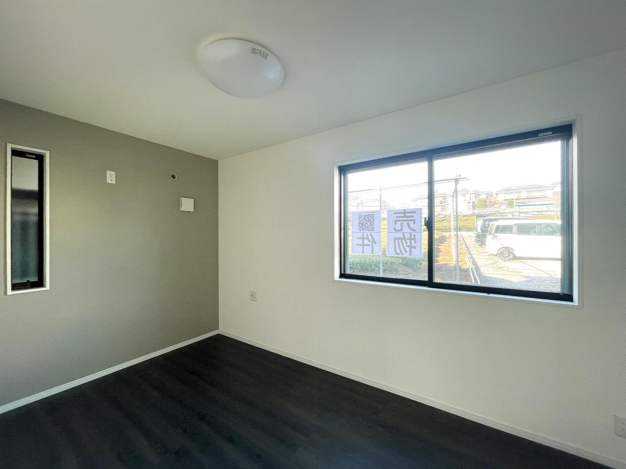 Modern 3-Bedroom House in Shinko 3