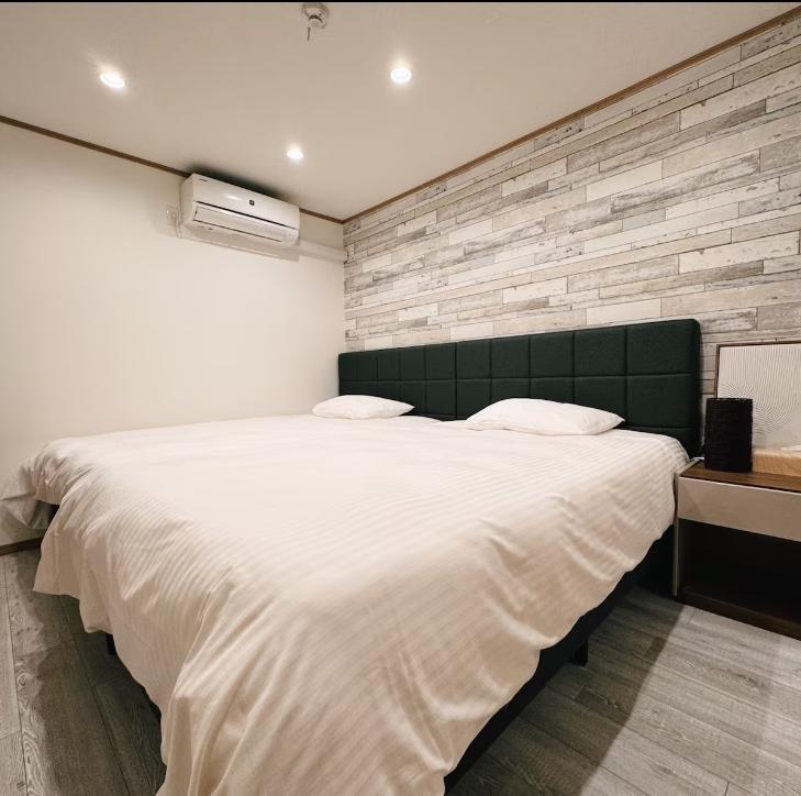 Vintage 4-Bedroom Property Near Station in Ebisunishi 7