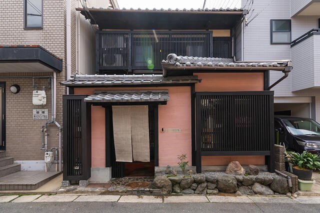 2-Bedroom House Near Station in Higashimonzencho 1