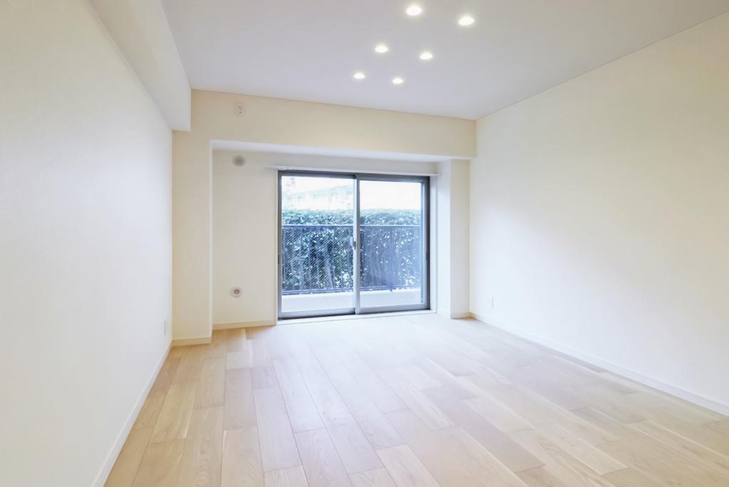 Well-Kept 2-Bedroom Condo Near Station in Shimomeguro 1