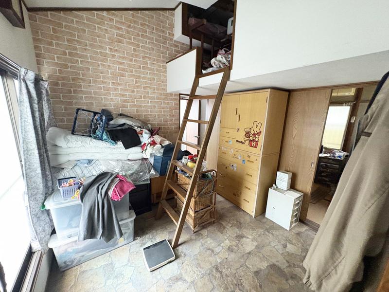 Well-Kept 5-Bedroom House in Kiyomisayamachi 8