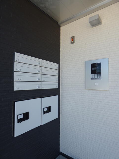 Modern Property Near Station in Hamanocho 2