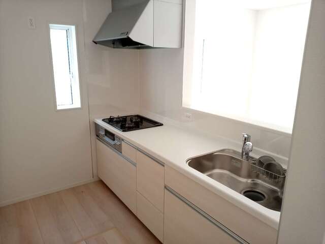 Brand New 3-Bedroom House in Inadahommachi 3