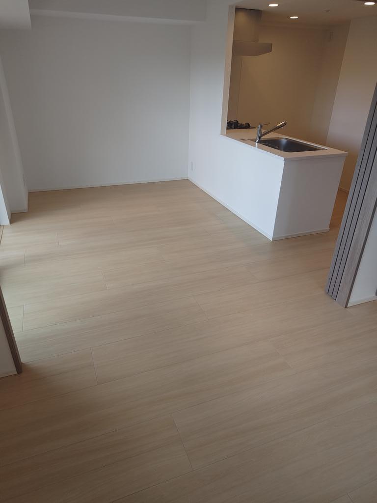 プレシス所沢元町 4