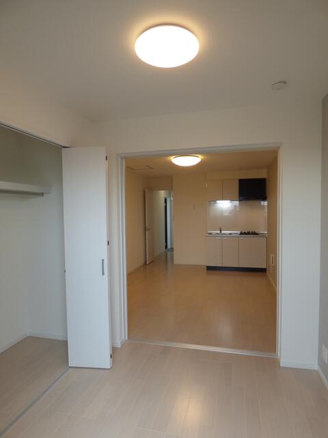 Modern Property Near Station in Hamanocho 8