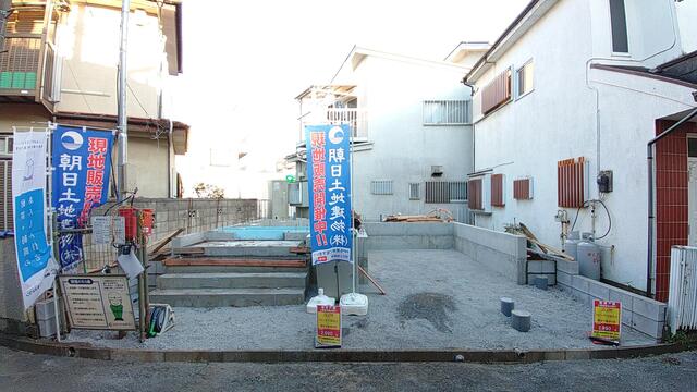 2-Bedroom House in Higashifujisawa 1