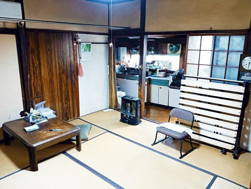 Classic 4-Bedroom House Near Station in Kitatakumachi azamibaru 6