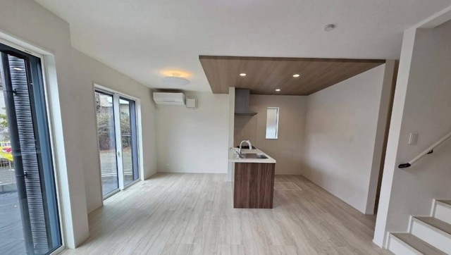 Brand New 3-Bedroom House in Tatemachi 3