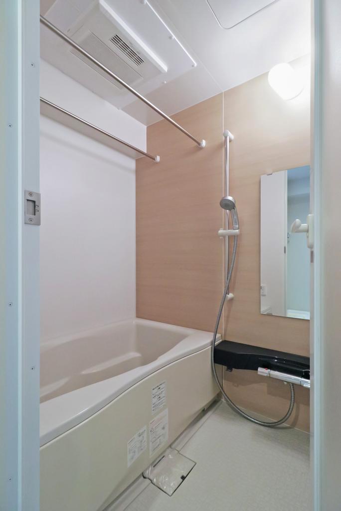 1-Bedroom Condo in Ebara 3