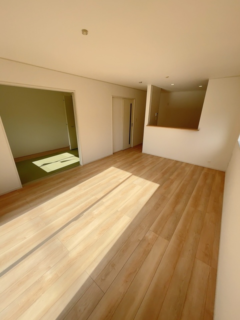 Brand New 4-Bedroom House in Tatemachi 5