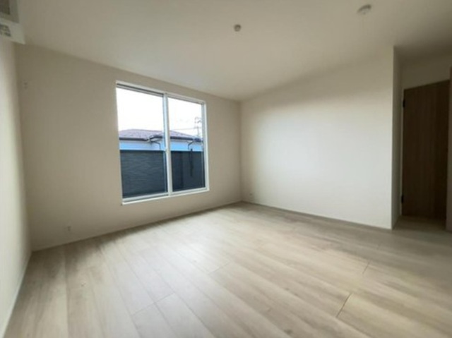 Brand New 3-Bedroom House in Tatemachi 7