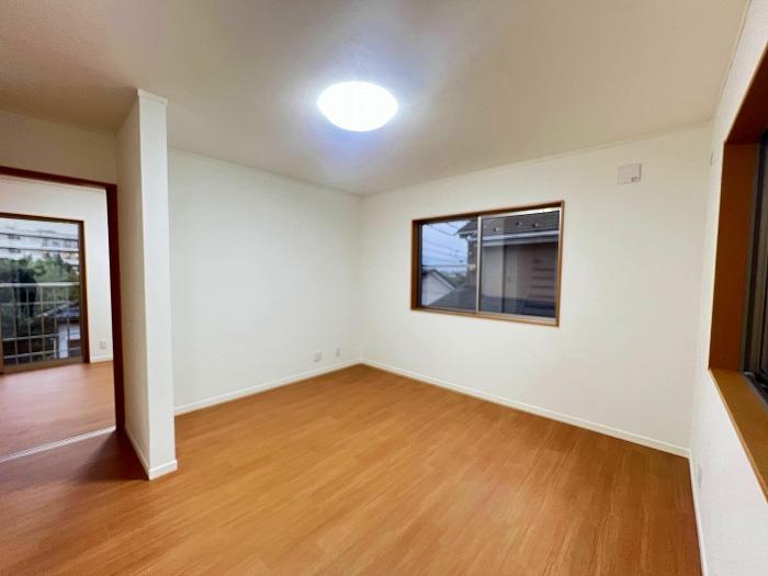 3-Bedroom House with a Garden in Kanaigaoka 1