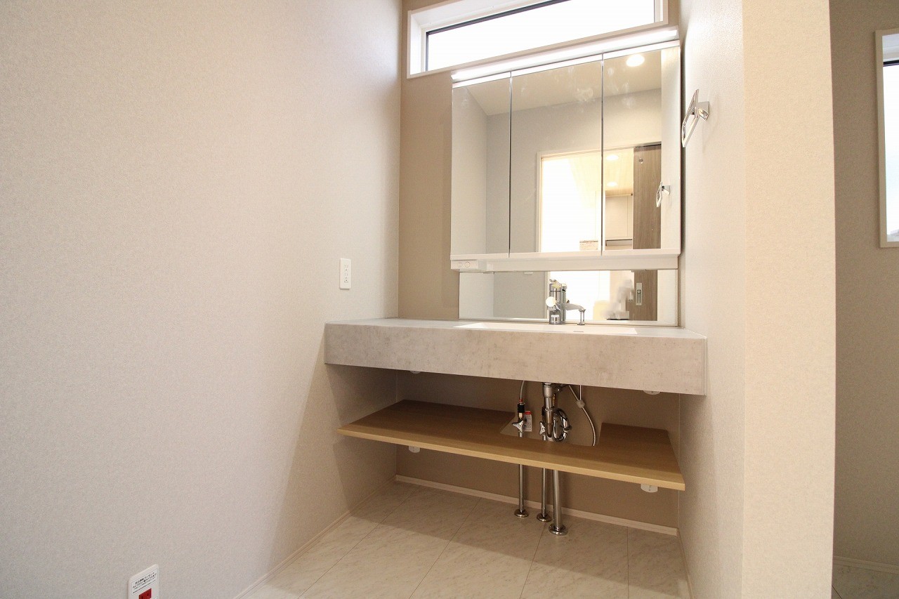 Brand New 4-Bedroom House in Sumiyoshicho 8
