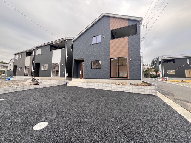 Brand New 4-Bedroom House in Tatemachi 2
