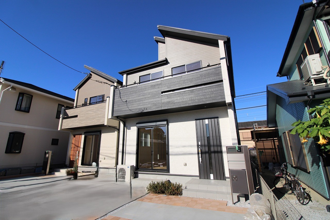 Brand New 4-Bedroom House in Sumiyoshicho 3