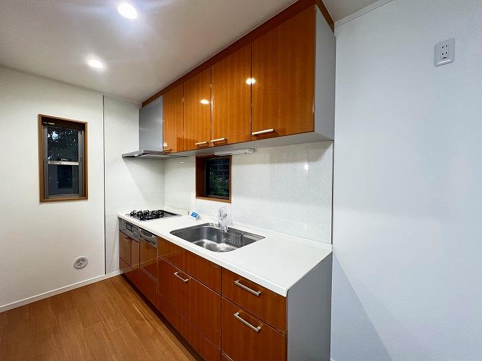 3-Bedroom House with a Garden in Kanaigaoka 4