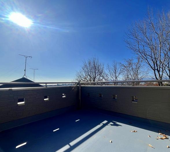 3-Bedroom House with a Garden in Kanaigaoka 9