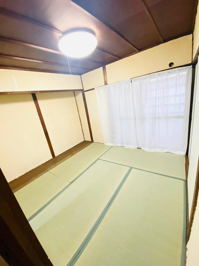 Well-Kept 3-Bedroom House in Mukaijima shimogotanda 3