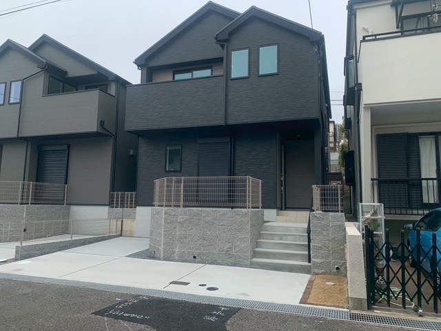 Brand New 4-Bedroom House in Takaodori 0