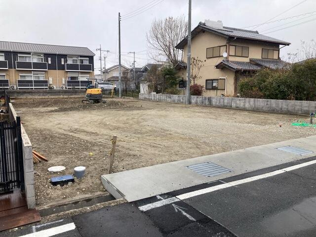 Brand New 4-Bedroom House in Kitakoriyamacho 1