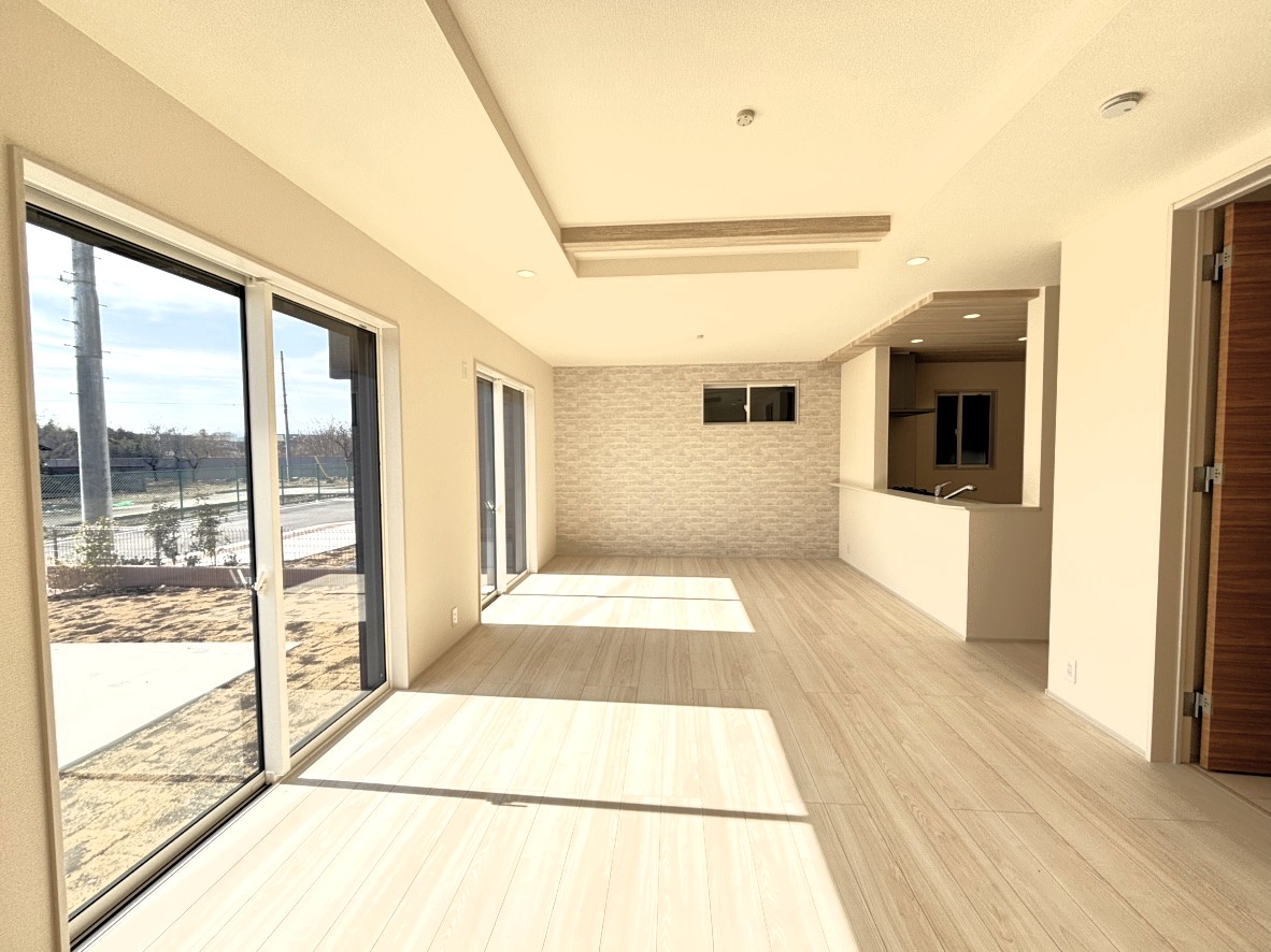 Brand New 4-Bedroom House in Tatemachi 3