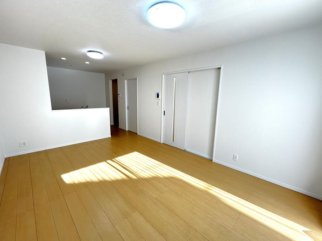 Brand New 4-Bedroom House with a Garden in Takeoka 6