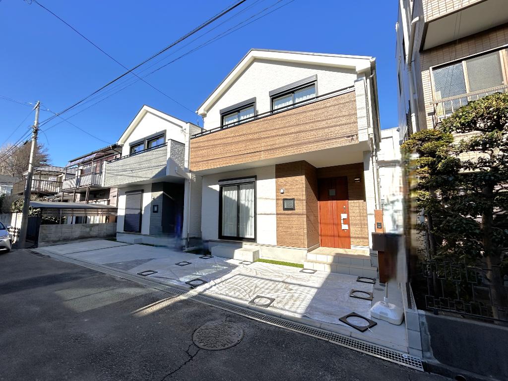 Brand New 4-Bedroom House with a Garden in Takeoka 3