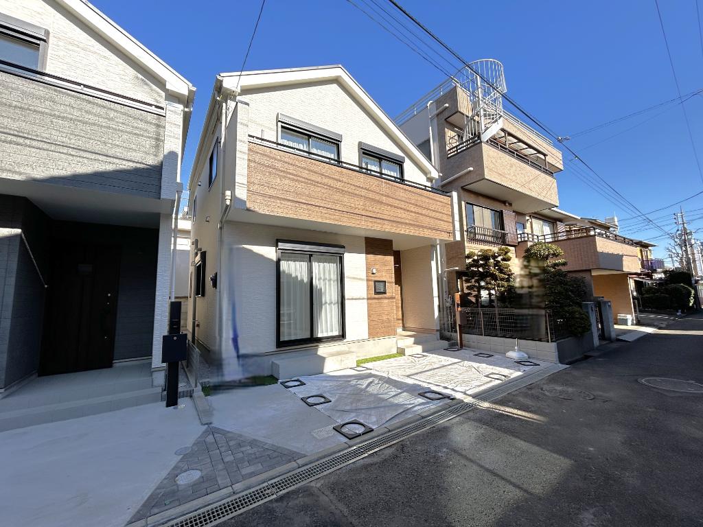 Brand New 4-Bedroom House with a Garden in Takeoka 4