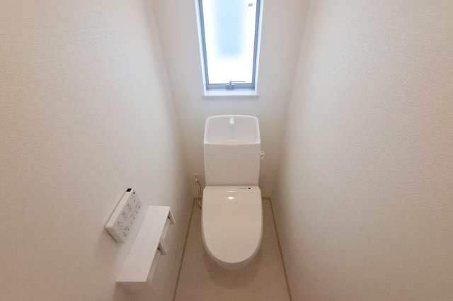 Modern 3-Bedroom House in Tsudo 9