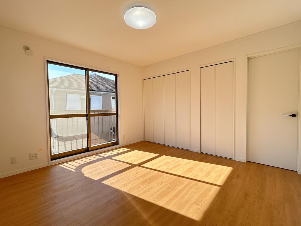 Well-Kept 4-Bedroom House in Maruyamacho 1