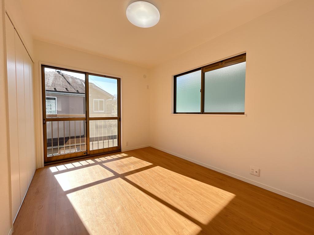 Well-Kept 4-Bedroom House in Maruyamacho 3