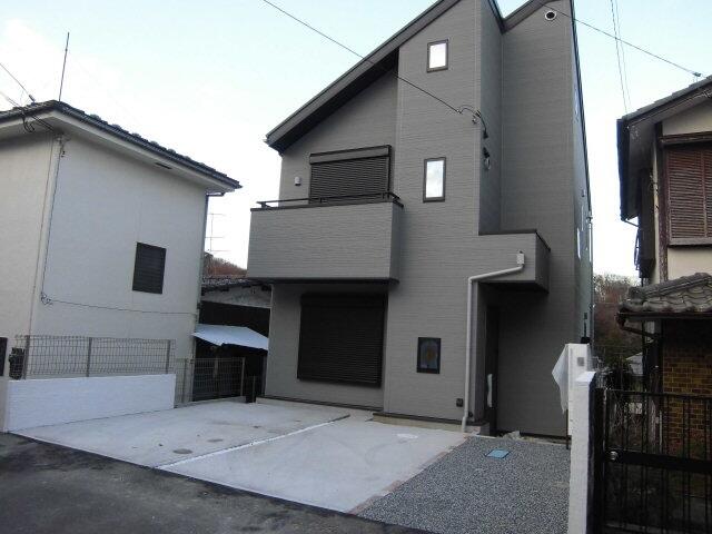 Brand New 3-Bedroom House in Kanaigaoka 0