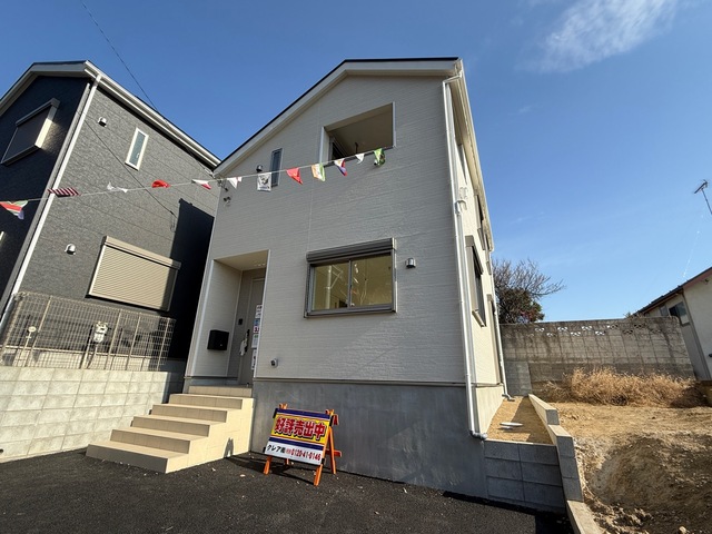 Brand New 3-Bedroom House in Tsurukawa 5