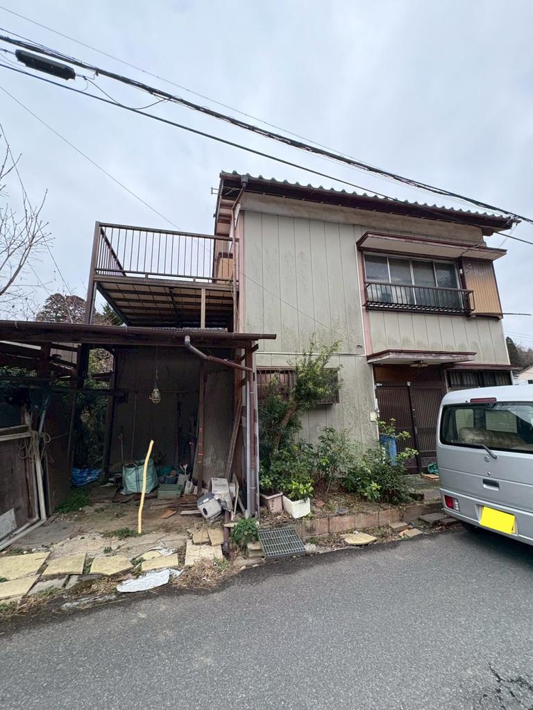 Vintage 4-Bedroom House in Higashiiwasaki 0