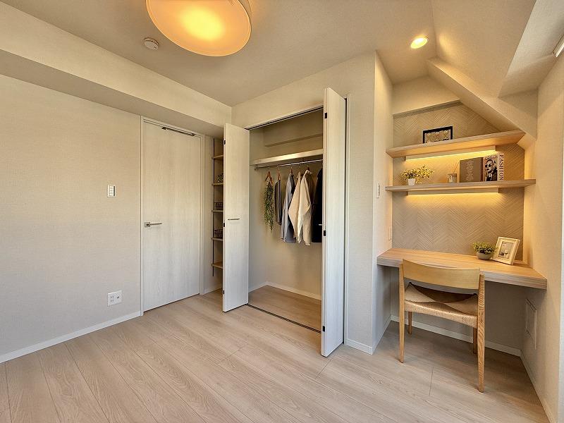 Charming 3-Bedroom Condo in Mita sumitomofudosammitatsuimbiruni 6
