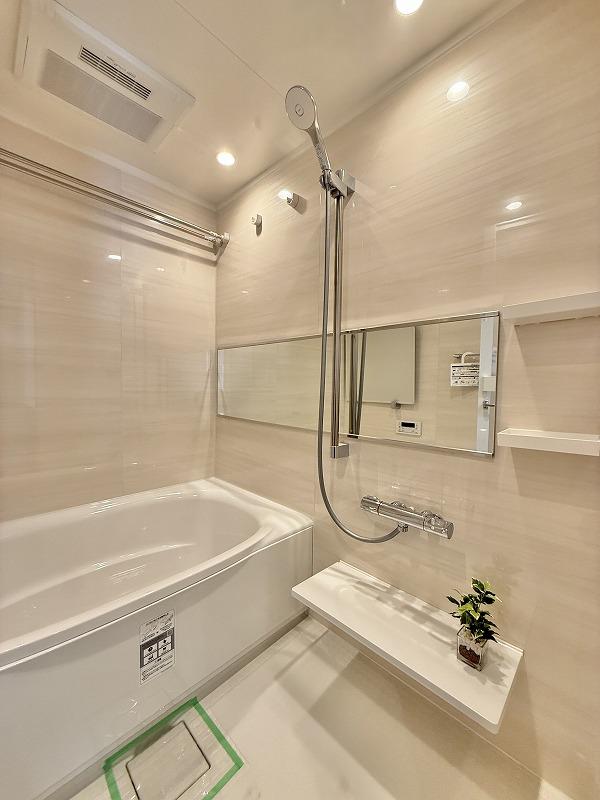 Charming 3-Bedroom Condo in Mita sumitomofudosammitatsuimbiruni 8