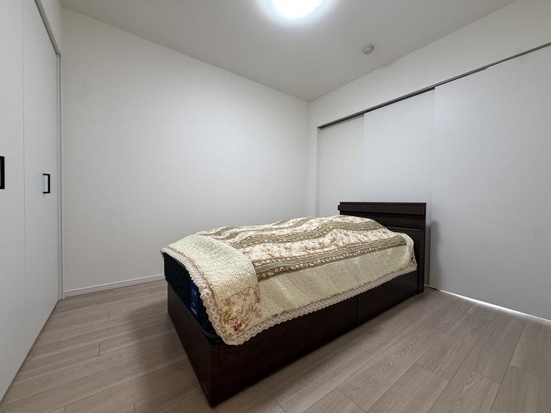 2-Bedroom Condo Near Station in Uesumiyoshi 8
