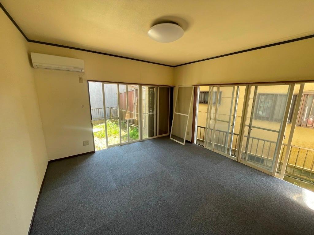 Charming 3-Bedroom House 3