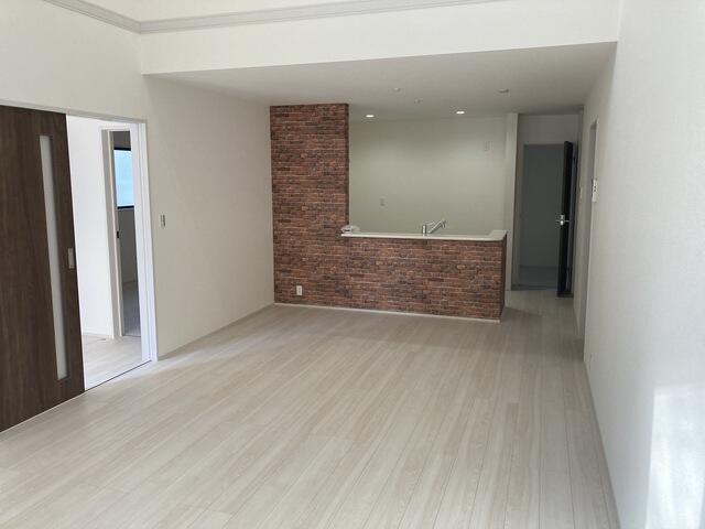 Brand New 4-Bedroom House 4