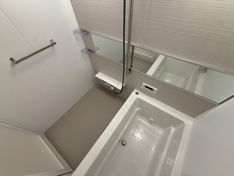 2-Bedroom Condo Near Station in Uesumiyoshi 4