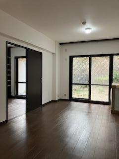 Well-Kept 3-Bedroom Condo in Takaodori 6