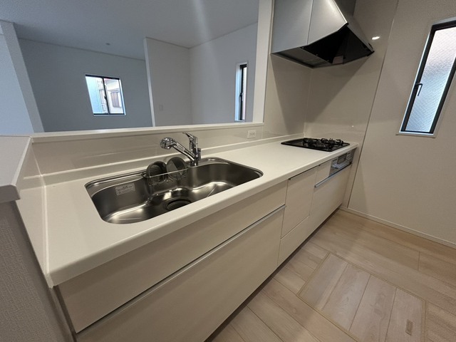 Brand New 3-Bedroom House in Kunimatsucho 2