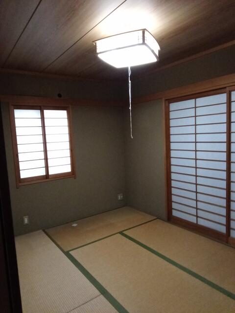 Well-Kept 4-Bedroom House in Oka hommachi 5