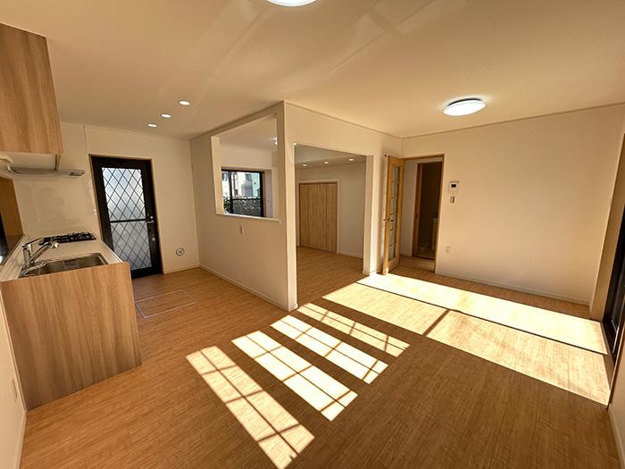 3-Bedroom House with a Garden in Ontacho 2