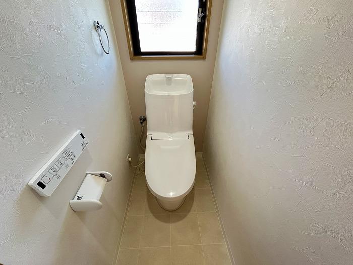 3-Bedroom House with a Garden in Ontacho 7