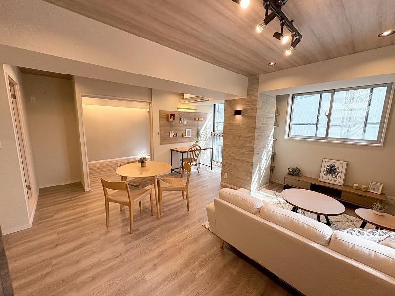 2-Bedroom Condo in Hanasakicho(4-7-chome) 2